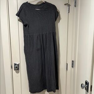 Universal Thread Heather Gray Knit Top